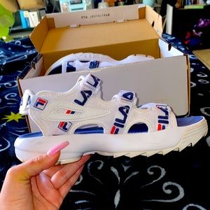 Disruptor sandal